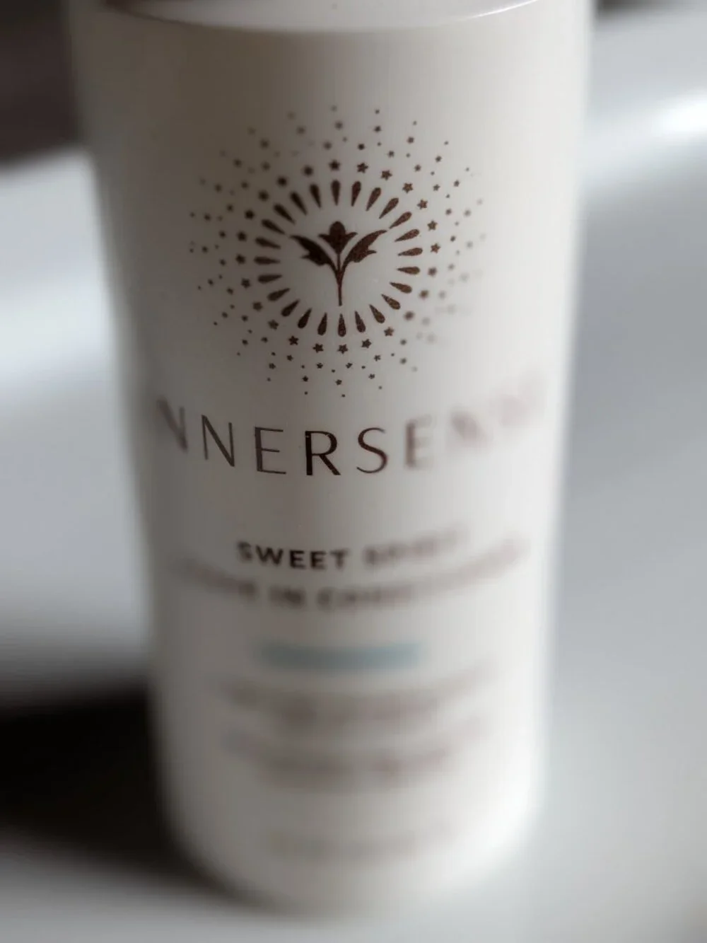 Innersense lightweight leave